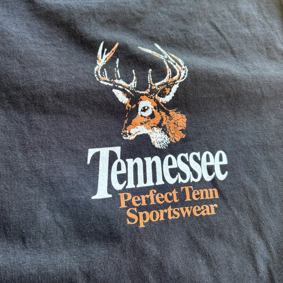 Tennessee Buck Black Retro Nature Tee